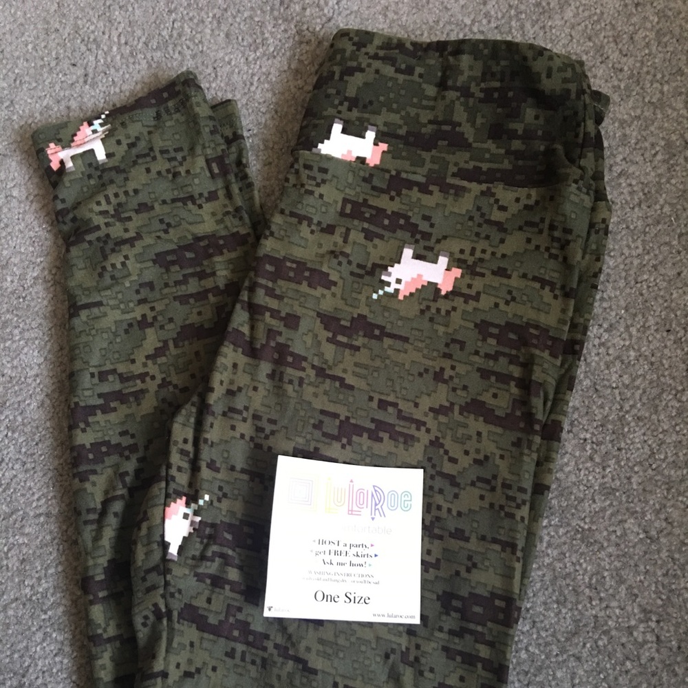 *** Unicorn*** Lularoe Digital Camo Leggings - OS